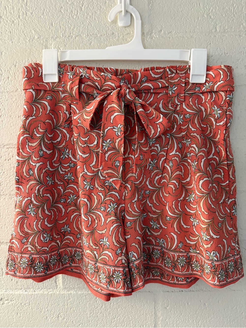 Max Studio Coral Floral Tie-Front Shorts
